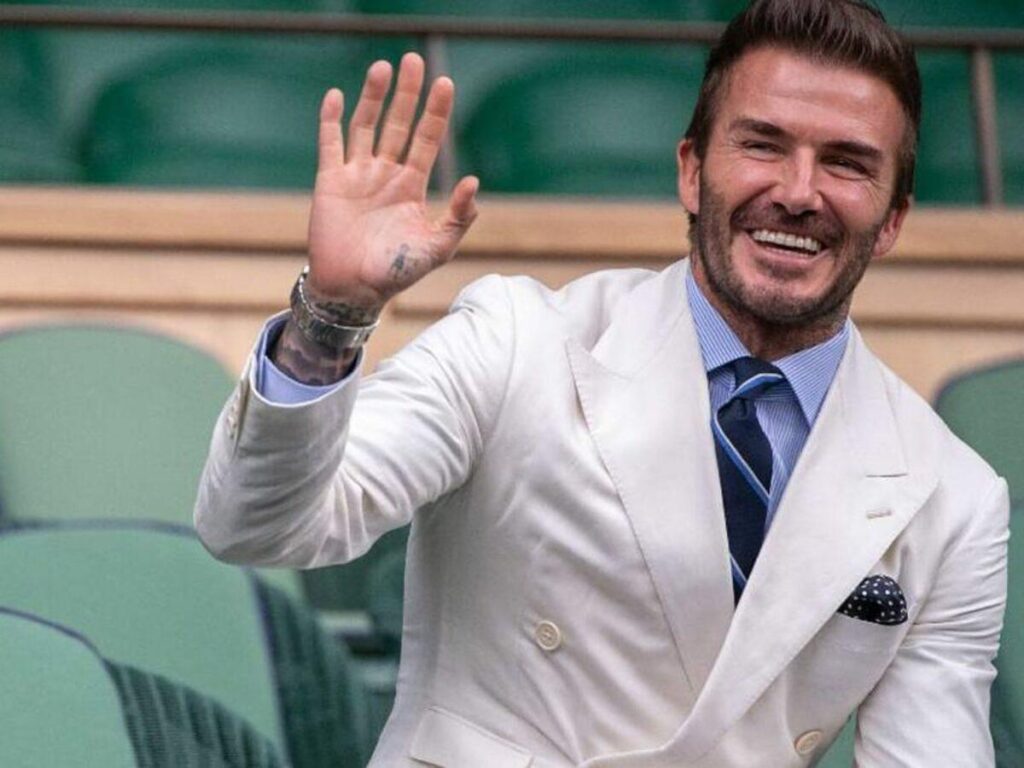 David Beckham dẫn đầu top 5 cầu thủ đẹp trai nhất thế giới